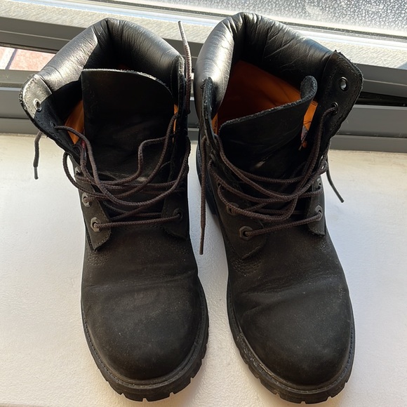 Black Timberland 6” Premium Boot - Picture 2 of 8